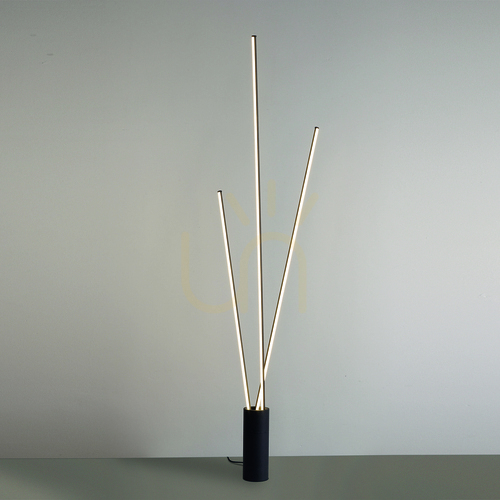 Kontrola Mantra VERTIKÁLNÍ stojací lampa 7348 černá