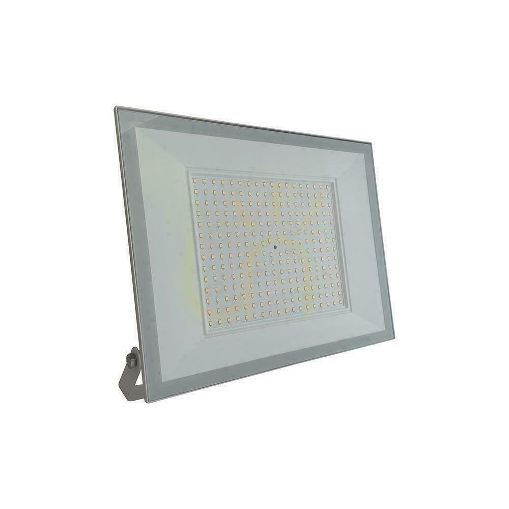 Kontrola V-TAC 200W LED SMD projektor 6500K bílý VT-44208 6500K 16450lm. V-TAC 200W LED SMD projektor 6500K bílý VT-44208 6500K 16450lm.