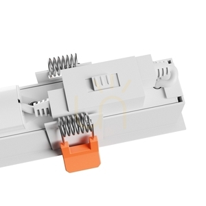 Grid S Zápustná montáž 12 W Cct 230 V 40st Ip20 230x34x61mm Bílá 5 let Gw. Spektrum small 5