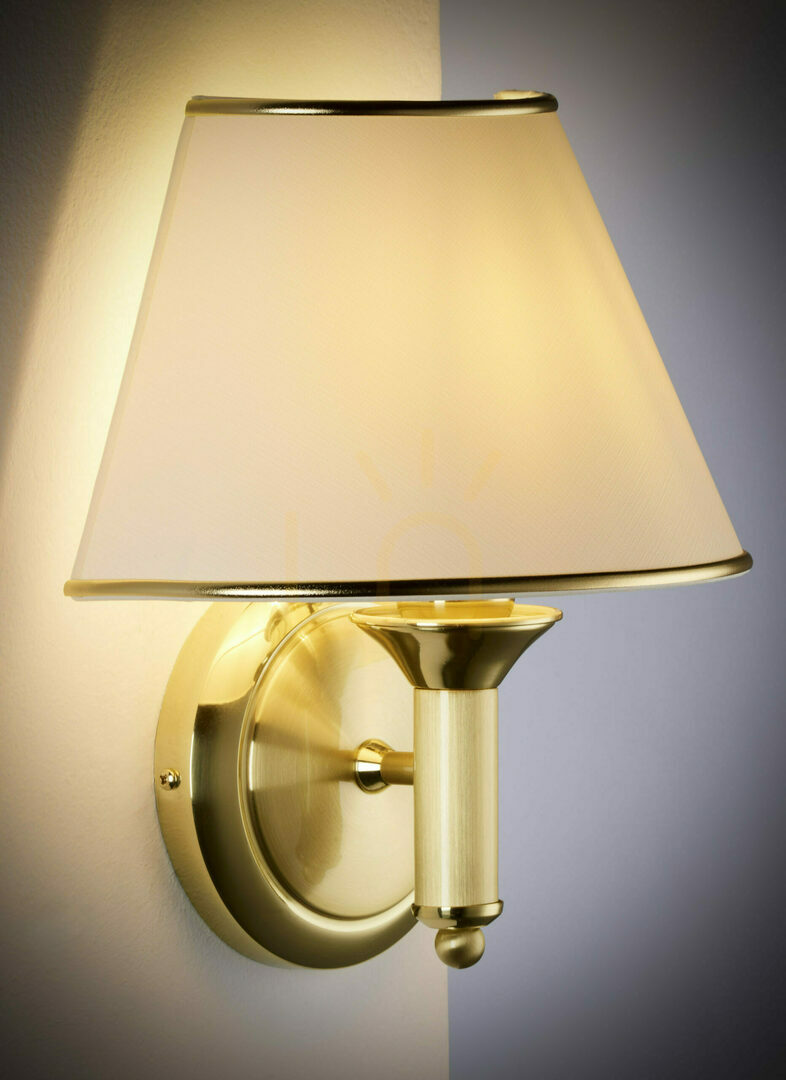 Náhled Nástěnné svítidlo CLASSIC Brass 1xE27/15W Nástěnné svítidlo CLASSIC Brass 1xE27/15W