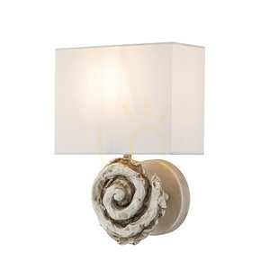 Velké nástěnné svítidlo Flambeau Swirl bílé E27 60 W 31,8 cm FB-SWIRL-1L-W small 0