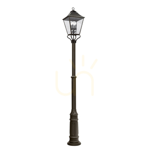Pouliční lampa – 4 světelné zdroje od Galeny Elsteadové small 0