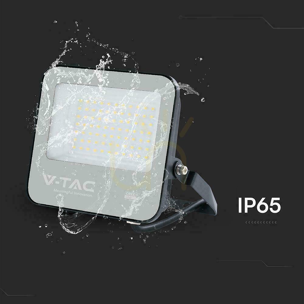 Náhled V-TAC CREE CHIP 50W LED projektor 135lm/W černé pouzdro šedé sklo IP65 VT-4455 3000K 6750lm 6 let záruka V-TAC CREE CHIP 50W LED projektor 135lm/W černé pouzdro šedé sklo IP65 VT-4455 3000K 6750lm 6 let záruka