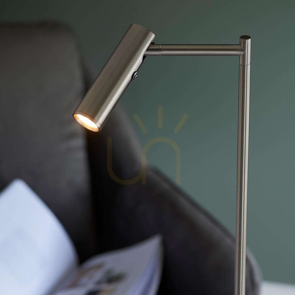 Zobrazit Vyhrazená stojací lampa pro čtenáře Silver Endon. Vyhrazená stojací lampa pro čtenáře Silver Endon.