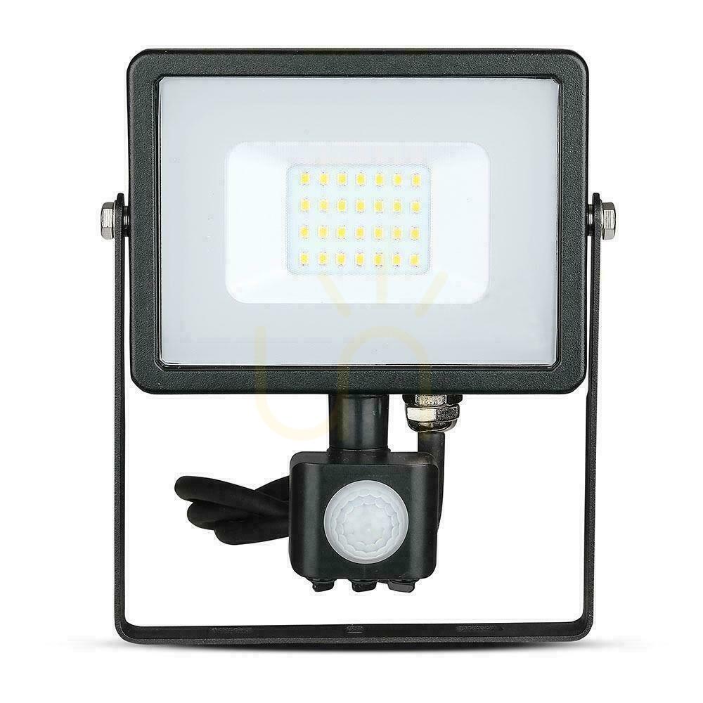 Kontrola V-TAC 20W LED reflektor SAMSUNG CHIP s funkcí vypnutí a zapnutí čidla pohybu černý VT-20-S-W 6400K 1600lm 5 let záruka V-TAC 20W LED reflektor SAMSUNG CHIP s funkcí vypnutí a zapnutí čidla pohybu černý VT-20-S-W 6400K 1600lm 5 let záruka