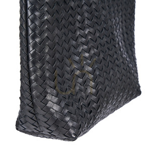 Černá nástěnná dekorace The Shortlist Shopper 36×10×48 cm small 10