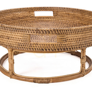 Kulatý ratanový podnos na podstavci Bazar Bizar The Rattan Rise Tray, Ø 50 cm, v. 22 cm, přírodní hnědá small 5
