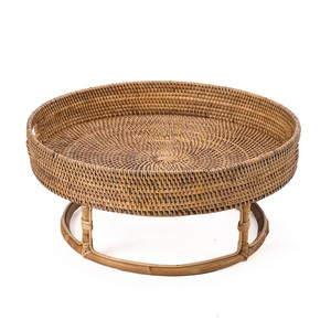 Kulatý ratanový podnos na podstavci Bazar Bizar The Rattan Rise Tray, Ø 50 cm, v. 22 cm, přírodní hnědá small 9