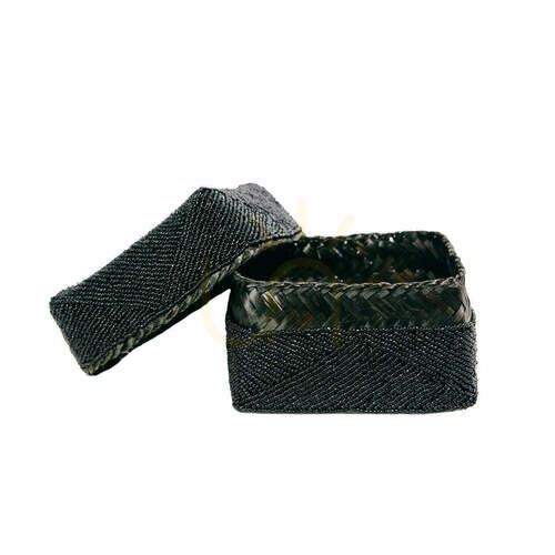 Kontrola Bambusový košík s víkem The Beaded Basket černý L 20x20x15 cm