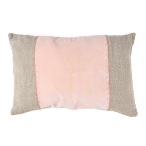 Povlak na polštář BAZAR BIZAR The Velvet Divorce Natural Pink 30 × 50 cm 3 Povlak na polštář BAZAR BIZAR The Velvet Divorce Natural Pink 30 × 50 cm small 3