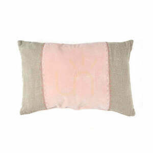 Povlak na polštář BAZAR BIZAR The Velvet Divorce Natural Pink 30 × 50 cm 0 Povlak na polštář BAZAR BIZAR The Velvet Divorce Natural Pink 30 × 50 cm small 0