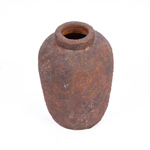 Dekorativní váza Bazar Bizar Clay Echo vínová S, 20 cm small 4