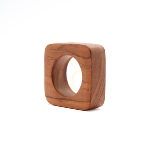 Kroužek na ubrousek Bazar Bizar teakový kořen přírodní 6x6x2 cm BASU608N small 5