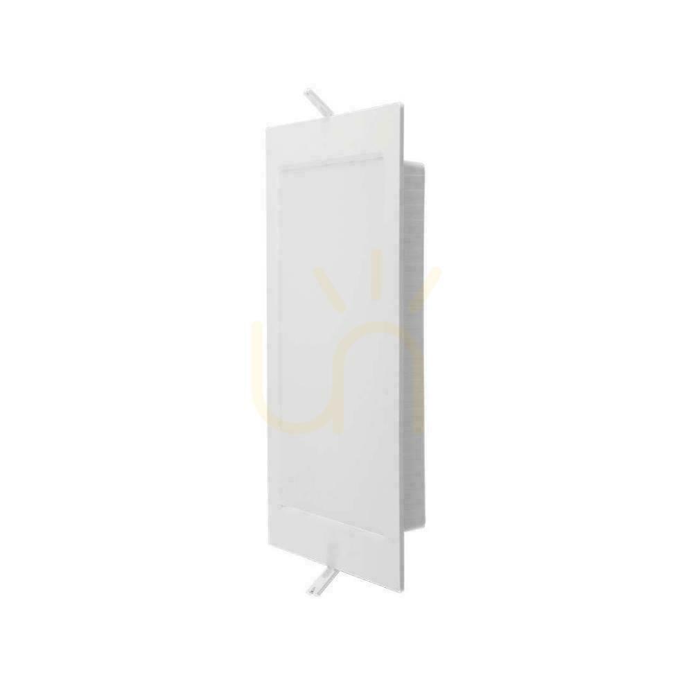 Kontrola V-TAC 18W LED CREE CHIP zapuštěné stropní svítidlo čtvercové 220x220mm VT-61018CCT 1980lm 6 let záruka V-TAC 18W LED CREE CHIP zapuštěné stropní svítidlo čtvercové 220x220mm VT-61018CCT 1980lm 6 let záruka