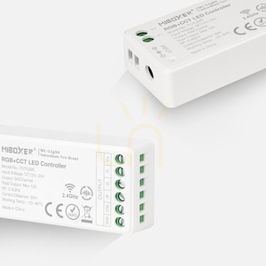 LED řídicí jednotka MiBoxer FUT039S RGB+CCT, RF 2,4 GHz, 12–24 V, 12 A small 5