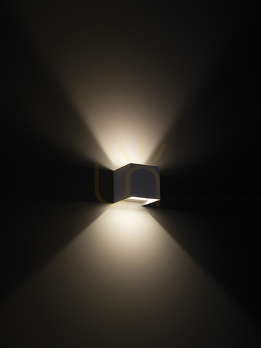 Kontrola GES1020 Bílá venkovní nástěnná svítidla Gea Luce, IP65
