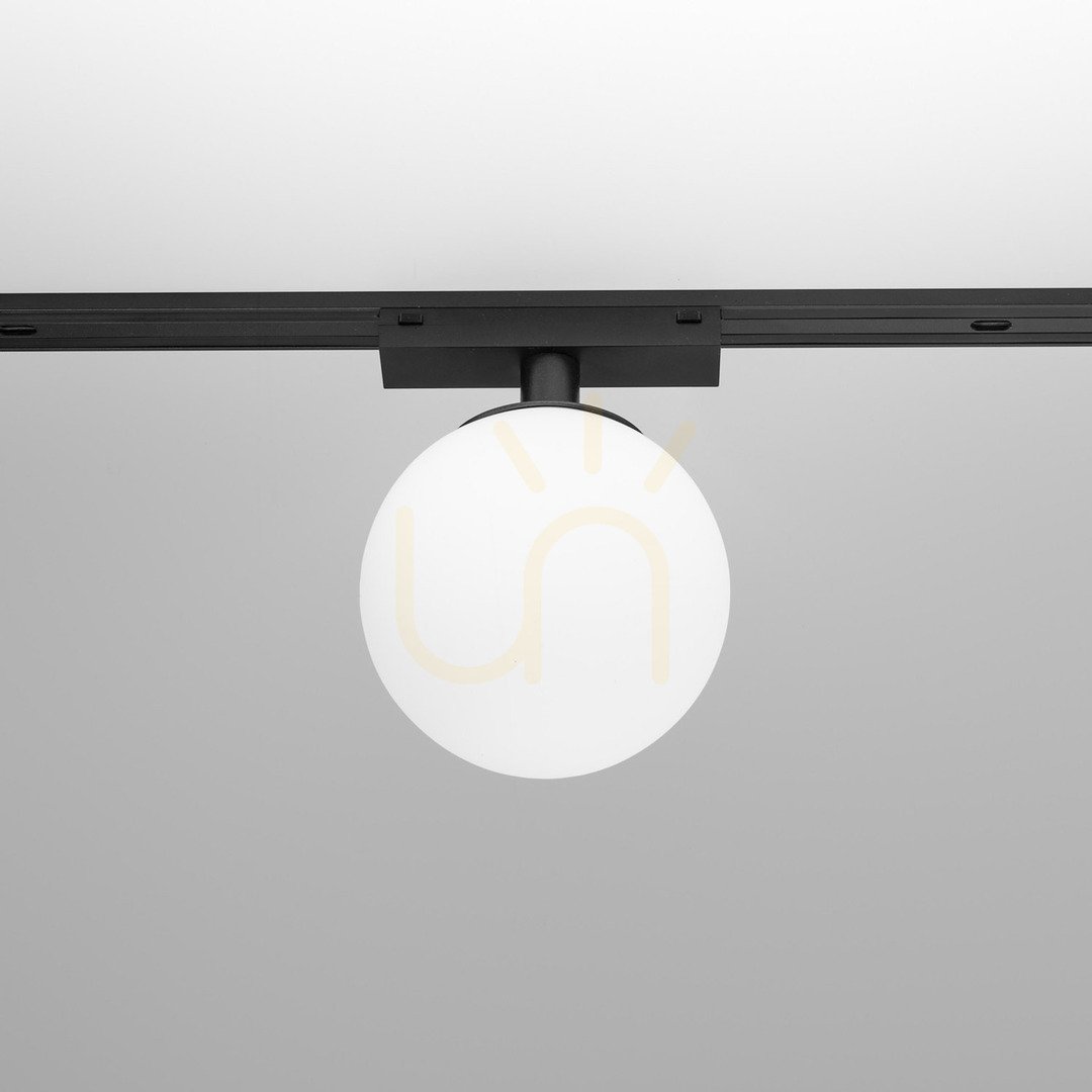 GFA1560 Black Gea Luce Track Lighting Fixture