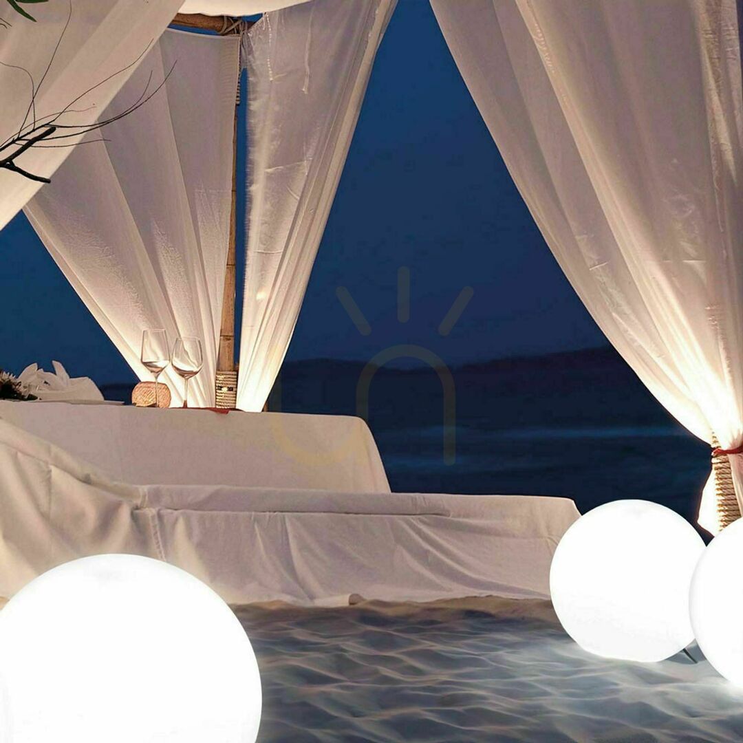Zobrazit Svítící koule s.luce Globe Pro bílá 50 cm IP54 Svítící koule s.luce Globe Pro bílá 50 cm IP54