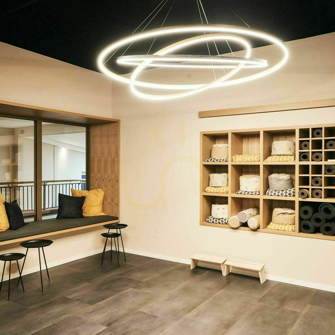 Náhled LED kruhové závěsné svítidlo s.luce Ring Ø 150 cm bílý LED kruhové závěsné svítidlo s.luce Ring Ø 150 cm bílý