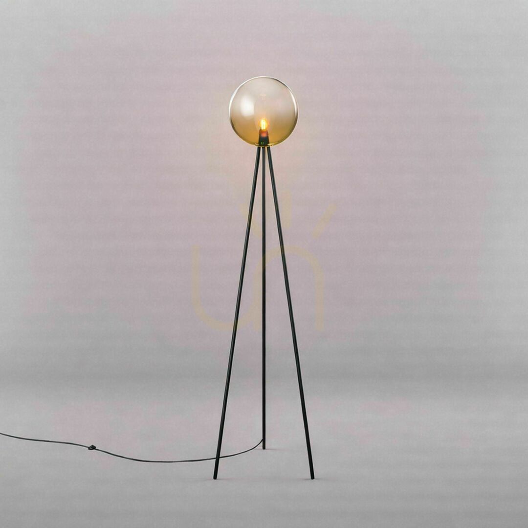 Náhled Stojací lampa s.luce Orb Tripod kouřové sklo 160 cm Stojací lampa s.luce Orb Tripod kouřové sklo 160 cm