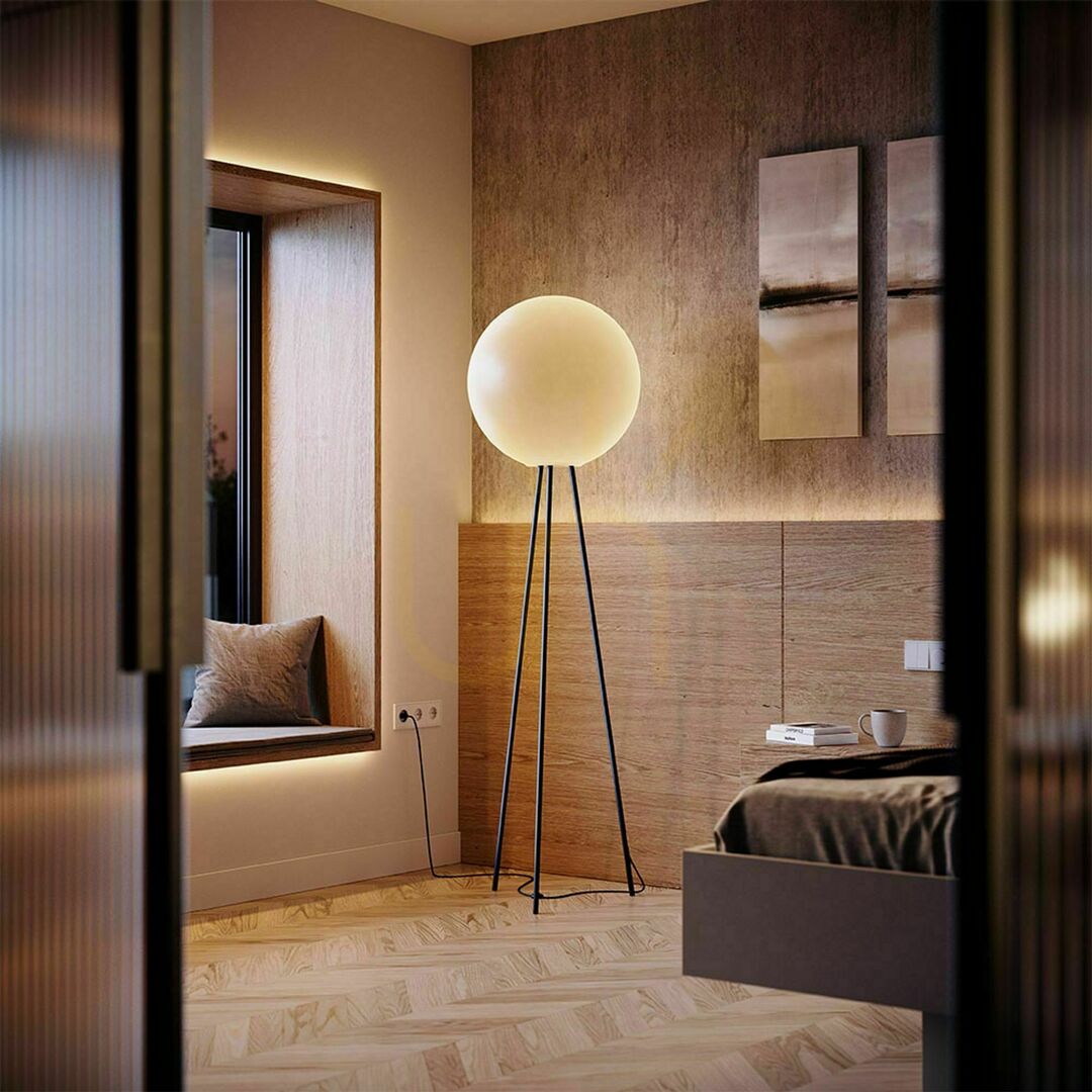 Kontrola Stojací lampa s.luce Orb Tripod kouřové sklo 160 cm Stojací lampa s.luce Orb Tripod kouřové sklo 160 cm