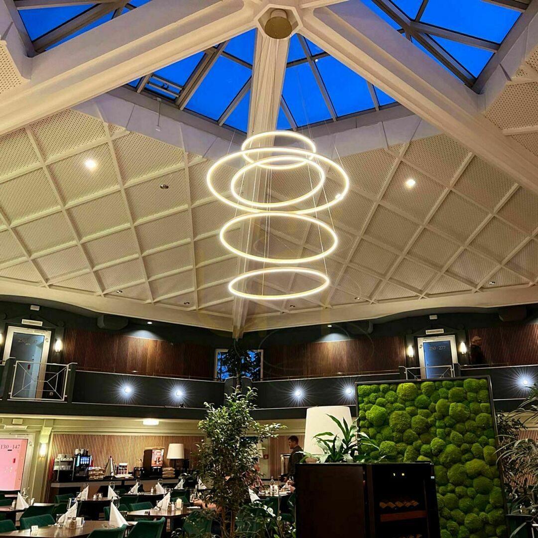 Kontrola Závěsné svítidlo s.luce Ring Centric 5x LED zlaté kruhové stmívatelné Závěsné svítidlo s.luce Ring Centric 5x LED zlaté kruhové stmívatelné