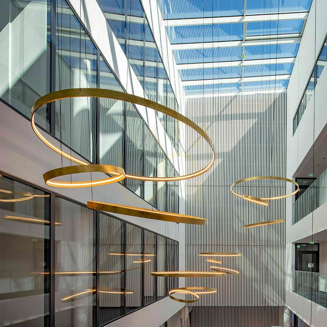 Pohled Závěsné LED svítidlo s.luce Ring XL 180 cm stmívatelné RAL Závěsné LED svítidlo s.luce Ring XL 180 cm stmívatelné RAL