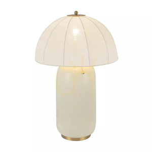 Stolní lampa Crosby – 1 světelný zdroj – kartáčované zlato od Elstead small 2