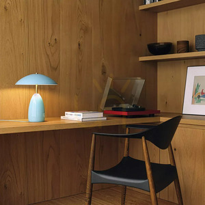 Malá bezdrátová stolní LED lampa Poppy - Světle modrá Elstead small 5