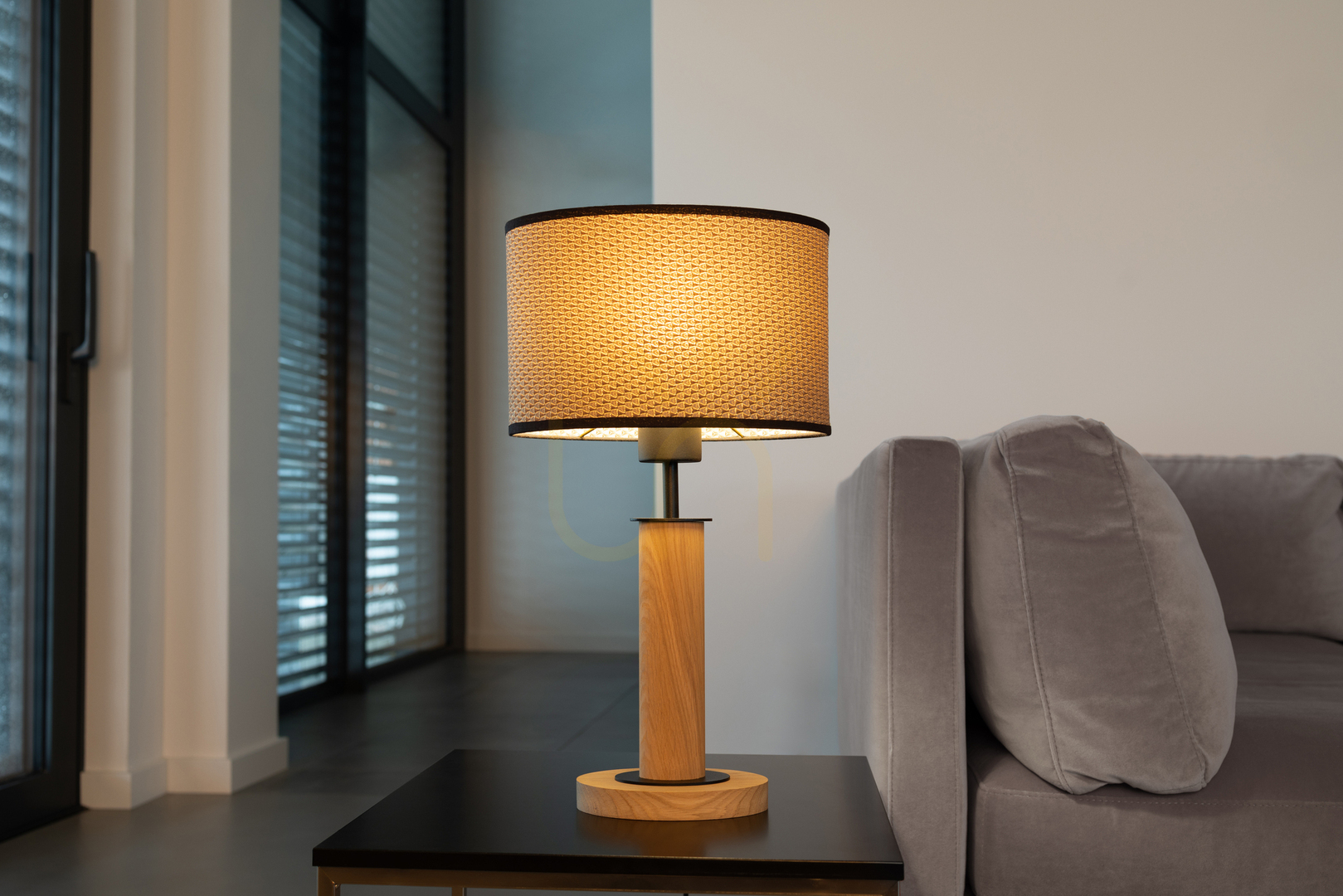 Zobrazit Stojací lampa Mercedes, olejovaný dub/černá, hnědo-černo-zlaté stínidlo, 1xE27, 25 cm Stojací lampa Mercedes, olejovaný dub/černá, hnědo-černo-zlaté stínidlo, 1xE27, 25 cm