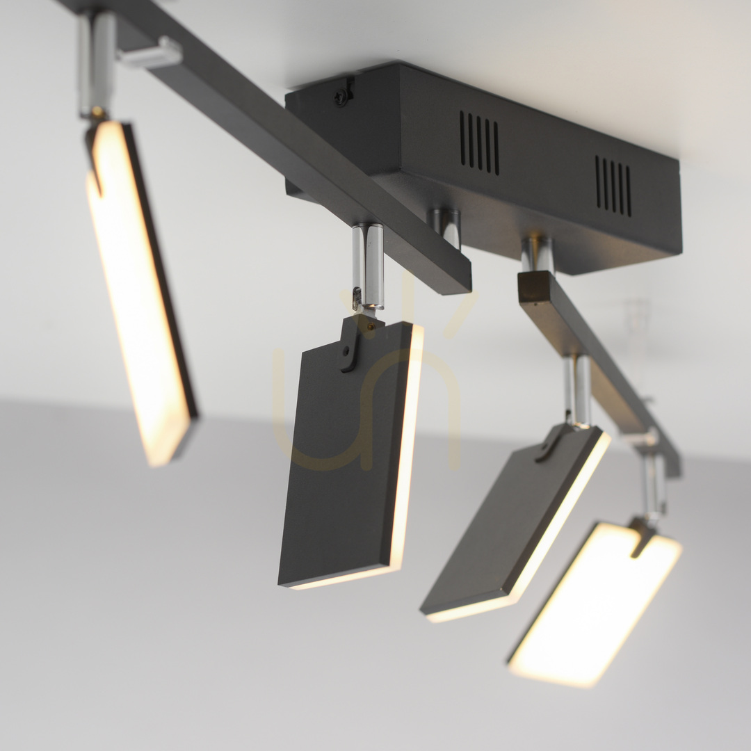 Zobrazit PURE-MIRA 6356-18 Černé stropní svítidlo se 4 LED diodami PURE-MIRA 6356-18 Černé stropní svítidlo se 4 LED diodami