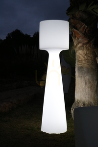 GRACE140 3102 Bílá zahradní lampa s 1 LED diodou small 1