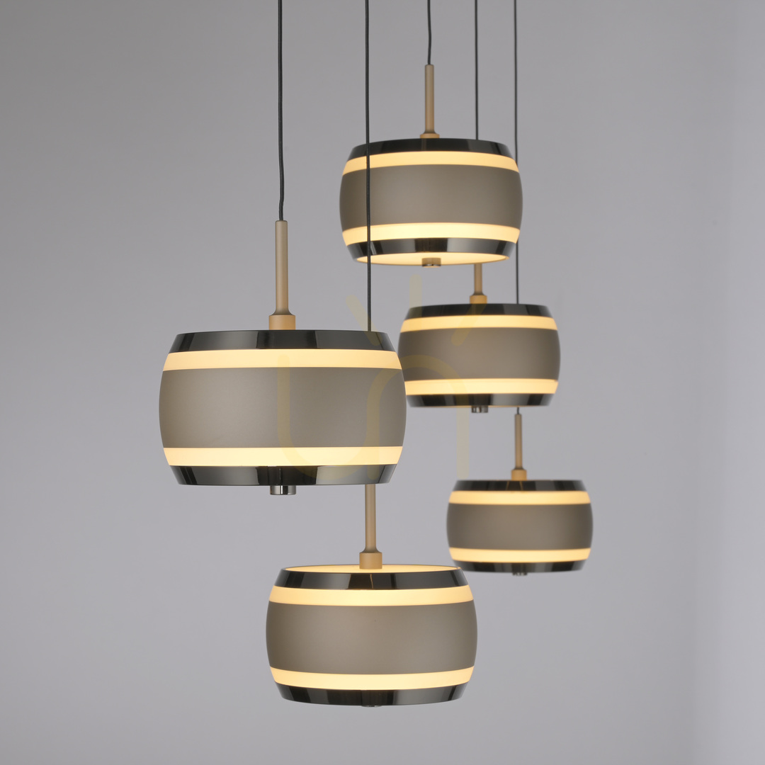 Kontrola PURE FALLING RINGS 2504-97 Hnědé závěsné svítidlo s 5 LED diodami PURE FALLING RINGS 2504-97 Hnědé závěsné svítidlo s 5 LED diodami