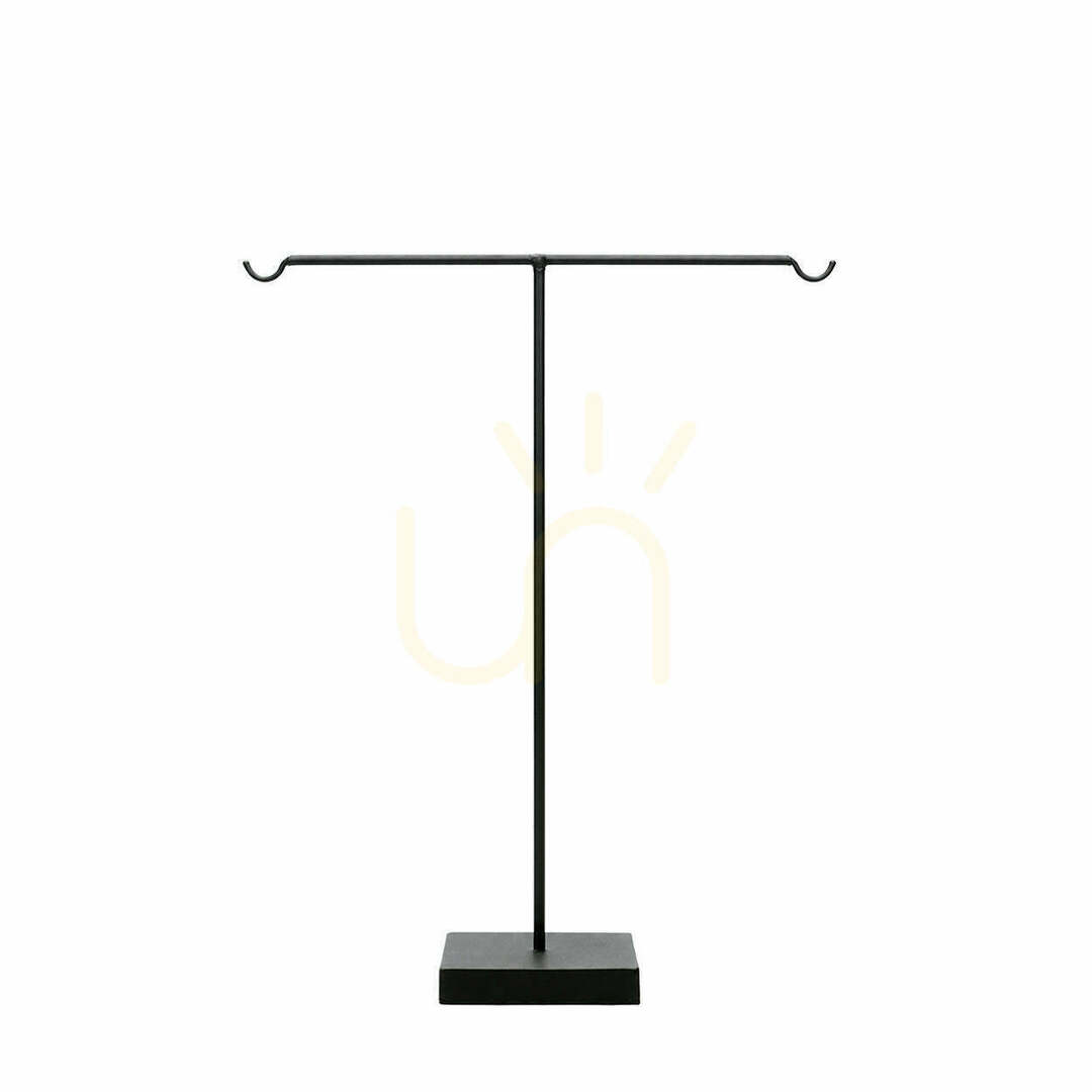 Kontrola Kovový držák na klíče BAZAR BIZAR černý, 30 × 10 × 46 cm Kovový držák na klíče BAZAR BIZAR černý, 30 × 10 × 46 cm
