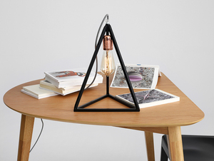 Stolní lampa TRIMETRIC TABLE small 1