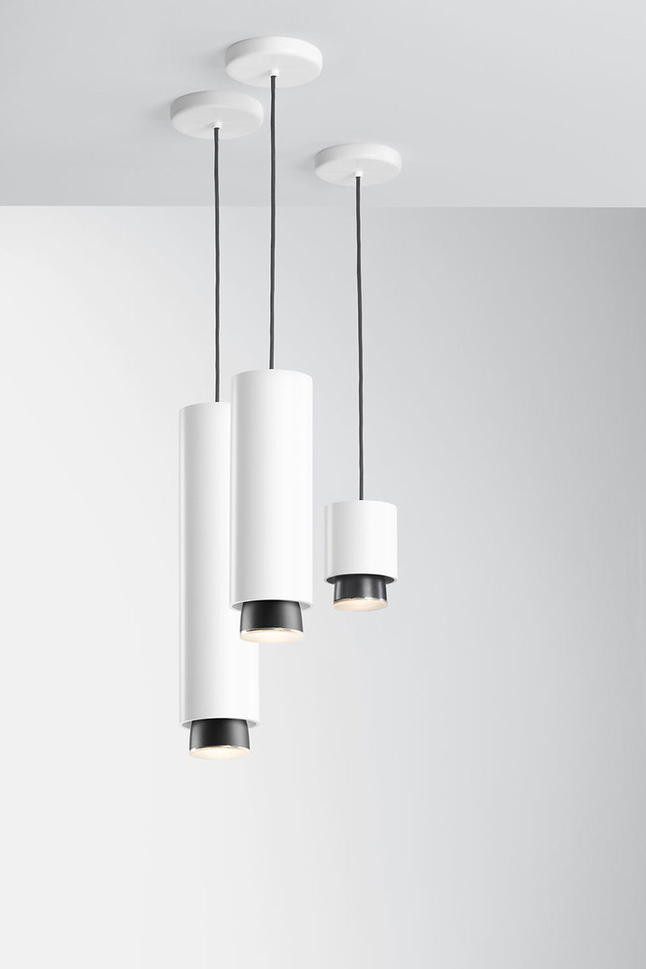 Zobrazit Závěsná lampa Fabbian Claque F43 20W 30cm - bílá - F43 A06 01 Závěsná lampa Fabbian Claque F43 20W 30cm - bílá - F43 A06 01