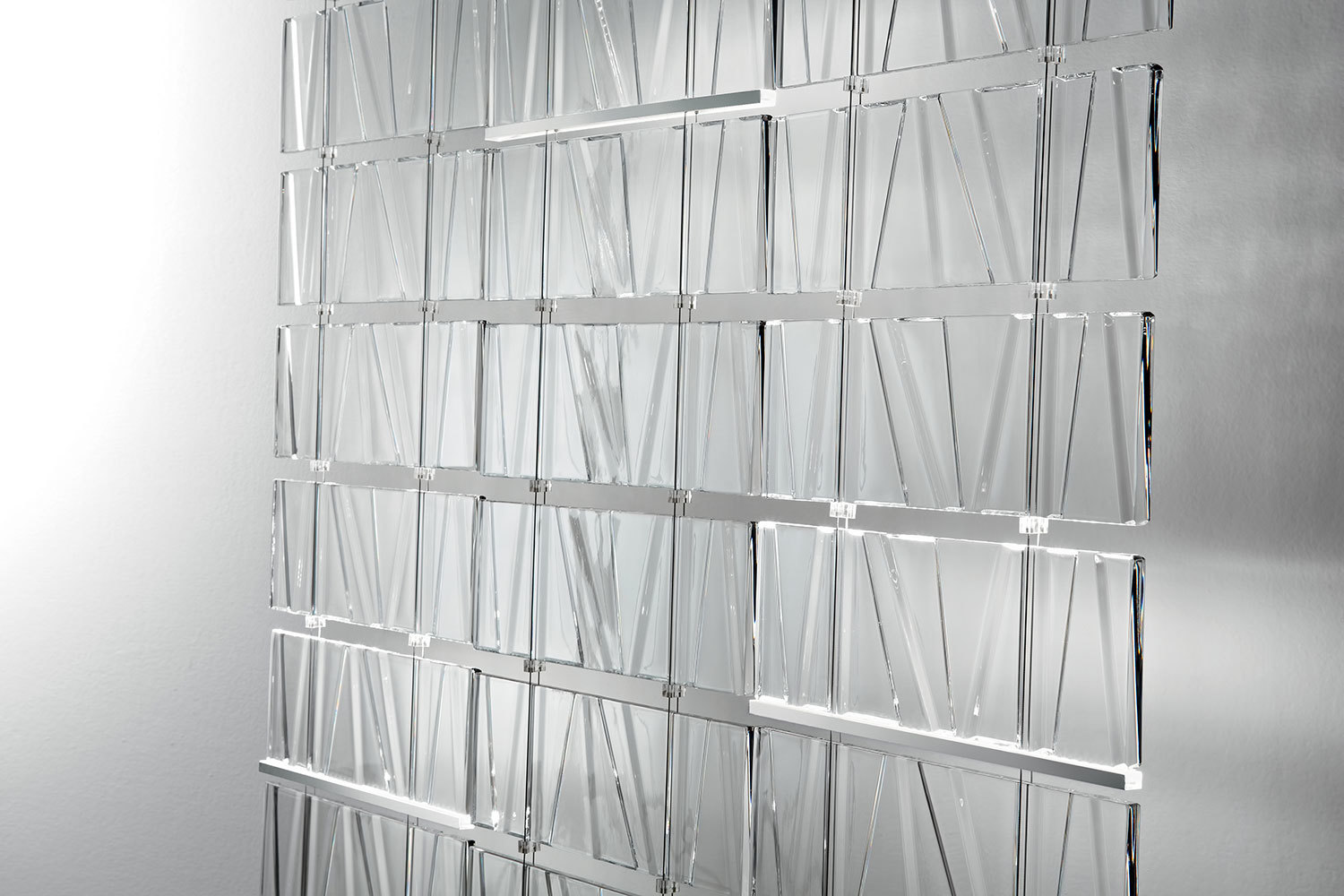 Kontrola Fabbian Tile příslušenství D95 mřížka - leštěný hliník - D95 Z23 15 Fabbian Tile příslušenství D95 mřížka - leštěný hliník - D95 Z23 15
