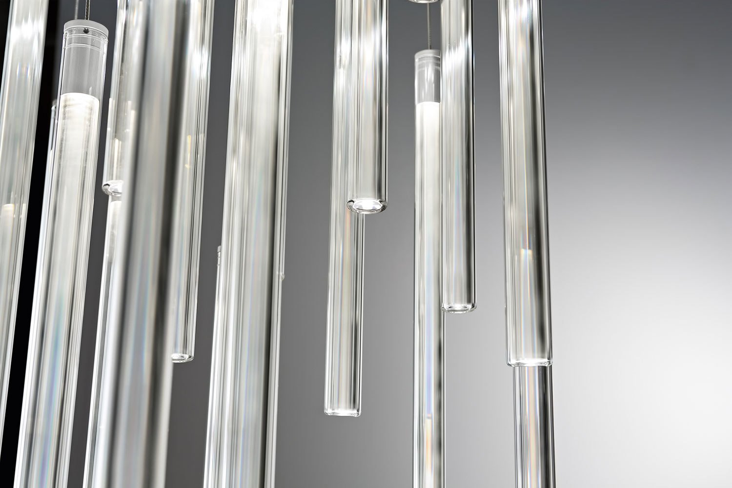 Kontrola Závěsná lampa Fabbian Multispot F32 90x15cm - 20 - Chrome - F32 A49 00 Závěsná lampa Fabbian Multispot F32 90x15cm - 20 - Chrome - F32 A49 00