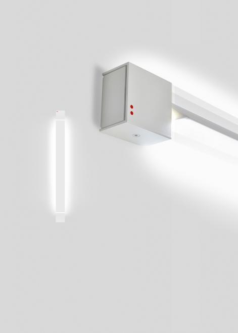 Kontrola Nástěnná lampa Fabbian Pivot F39 23W 3000K - bílá - F39 G01 01 Nástěnná lampa Fabbian Pivot F39 23W 3000K - bílá - F39 G01 01