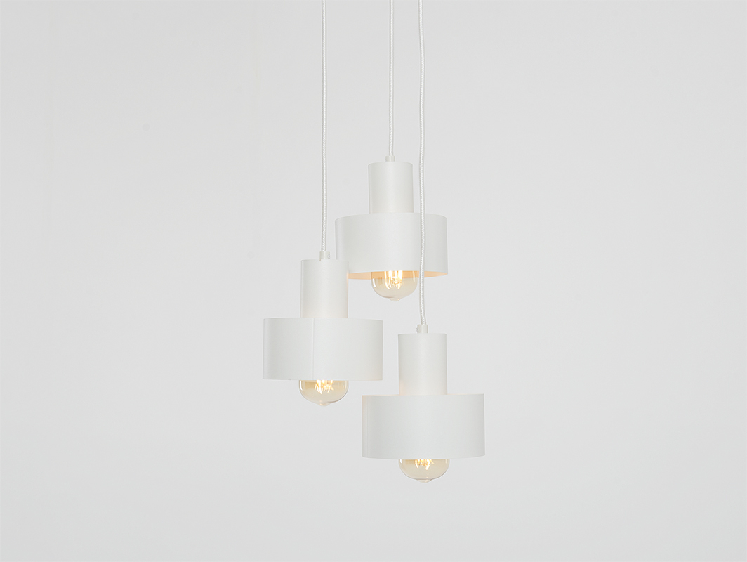 Kontrola Závěsná lampa FAY 3 KOŁO - bílá Závěsná lampa FAY 3 KOŁO - bílá