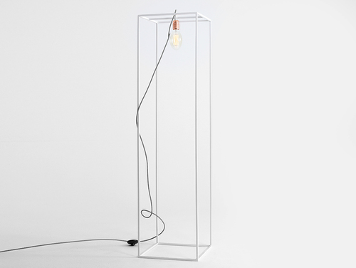Kontrola METRIC FLOOR S stojací lampa
