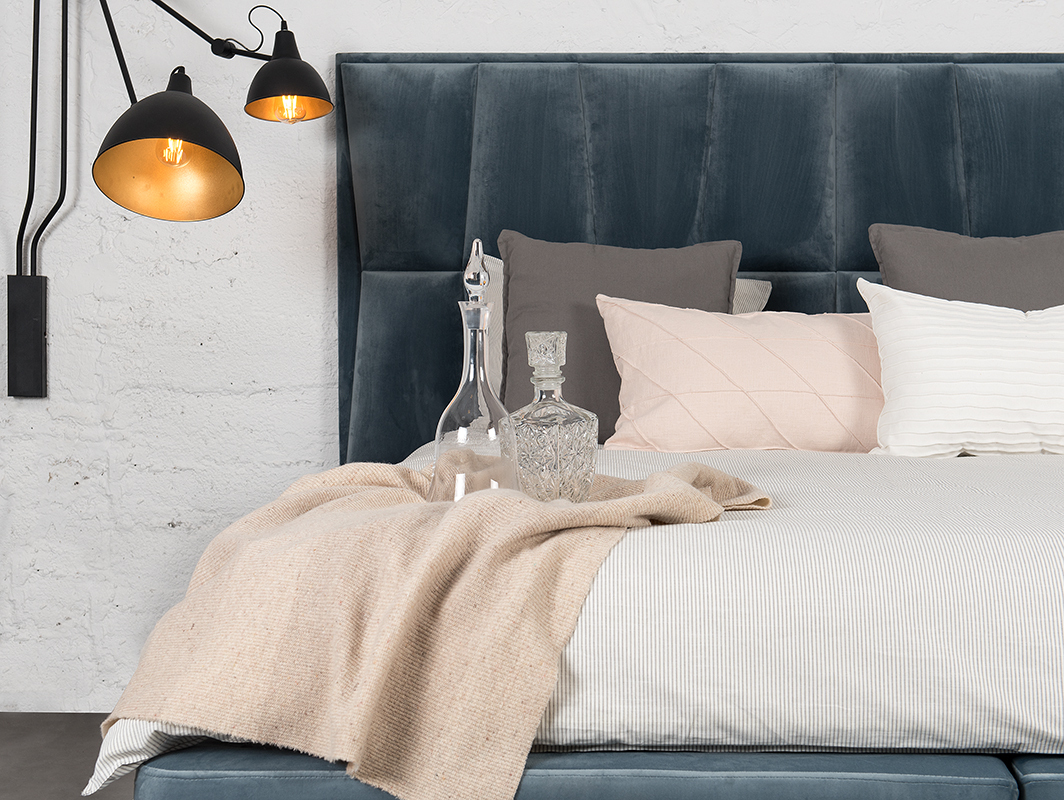 Pohled Postel MOON 180x200 Postel MOON 180x200